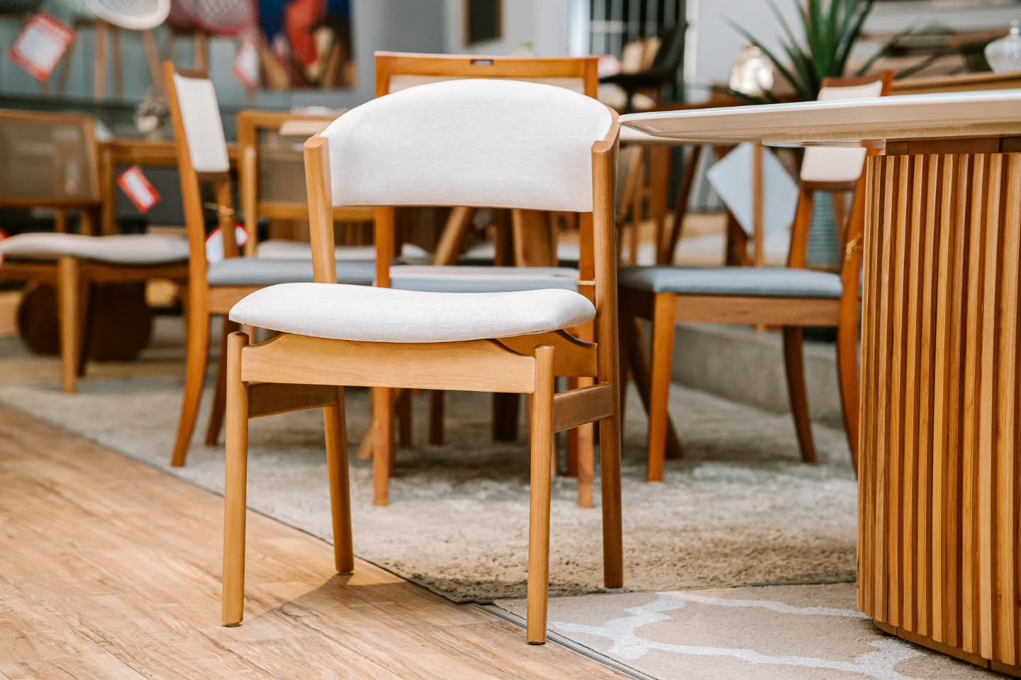 Cadeira Adelle Madeira - Imagem 4