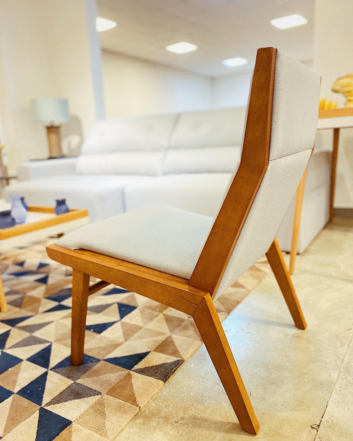 Poltrona Avondy - Imagem 2