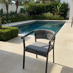 Poltrona BF05 Alumínio