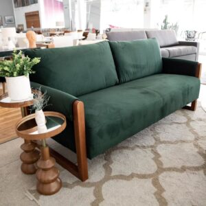 Linha Viégas – Sofá e Poltrona